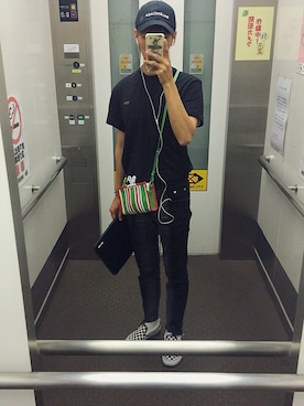 「vetements」｜「アイテム（PC・スマホグッズ/家電）」を使った、t☺︎☺︎kさん（メンズ・168cm）の冬コーディネート