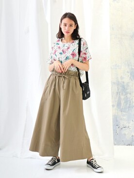 「Factor=（ファクターイコール）のアイテム（パンツ）」を使った、Factor= modelさん（レディース・162cm）の夏コーディネート