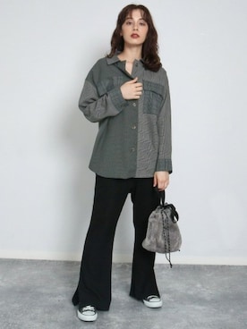 「Factor=（ファクターイコール）のアイテム（トップス）」を使った、Factor= modelさん（レディース・160cm）の秋コーディネート