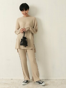 「Factor=（ファクターイコール）のアイテム（トップス）」を使った、Factor= modelさん（レディース・164cm）の秋コーディネート