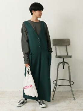「Factor=（ファクターイコール）のアイテム（オールインワン・サロペット）」を使った、Factor= modelさん（レディース・164cm）の秋コーディネート