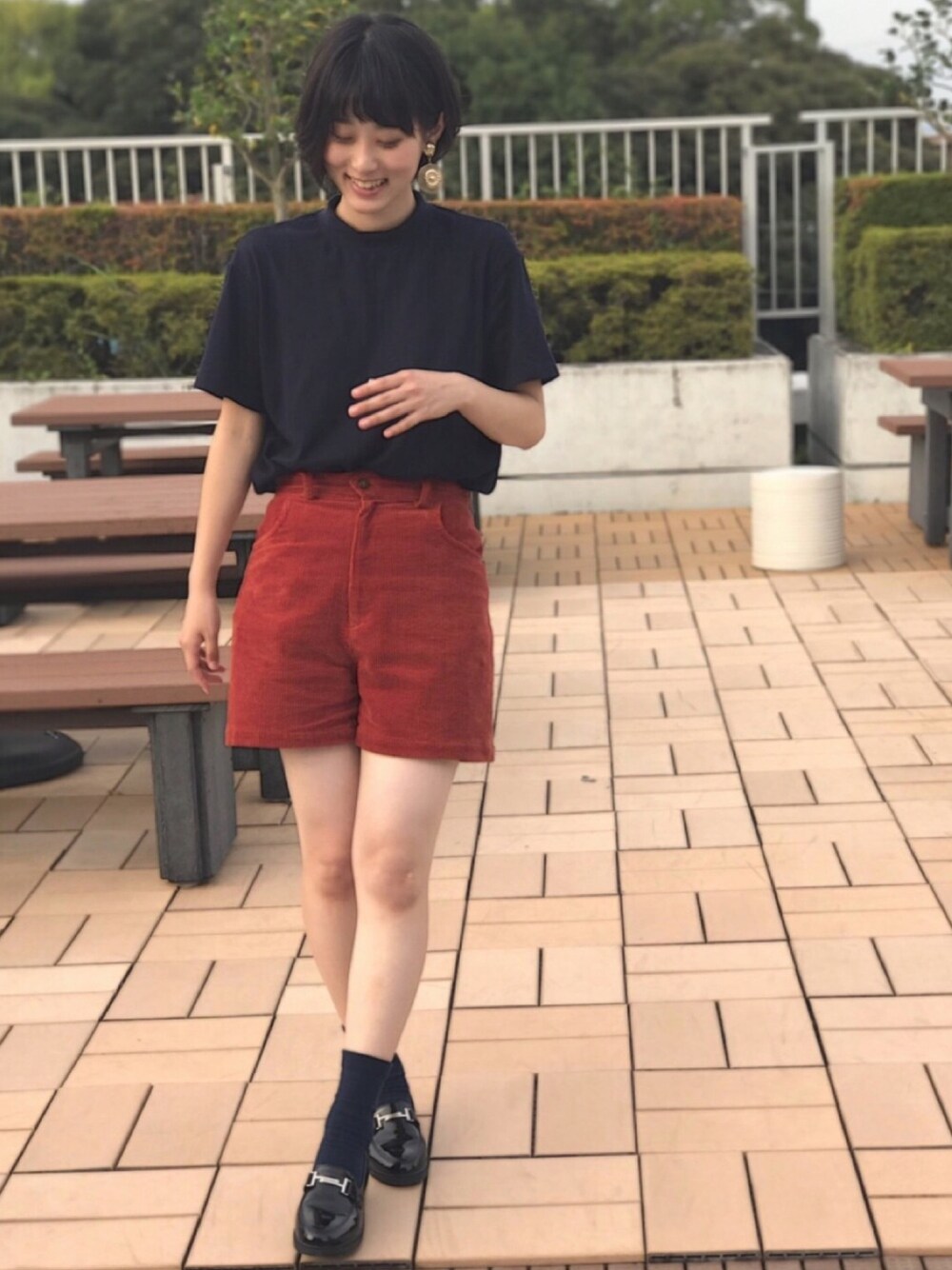 「コードュロイパンツ、古着、ヴィンテージイヤリング」｜「古着のアイテム（その他パンツ、その他）」を使った、ゆ。さん（レディース・163cm）の秋コーディネートの1枚目の写真
