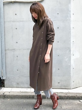 「リメイクデニム」｜「アイテム（ワンピース/ドレス）」を使った、nano・universe lady's webeditorさん（レディース・171cm）の秋コーディネート