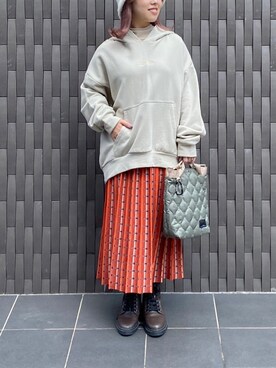 「RAY CASSIN（レイカズン）のアイテム（スウェット）」を使った、misumiさん（レディース・148cm）の秋コーディネート