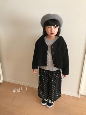 「CIAOPANIC TYPY（チャオパニックティピー）の【ママとお揃い】ボアカーディガン（カーディガン/ボレロ、ブラック系）」を使った、Rin♡さん（キッズ・110cm）の冬コーディネート