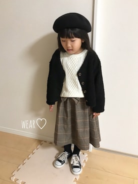 「CIAOPANIC TYPY（チャオパニックティピー）の【ママとお揃い】ボアカーディガン（カーディガン/ボレロ、ブラック系）」を使った、Rin♡さん（キッズ・110cm）の冬コーディネート