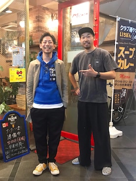 「アイテム（パーカー、ブルー系）」を使った、RINDAMANさん（メンズ・176cm）の秋コーディネート