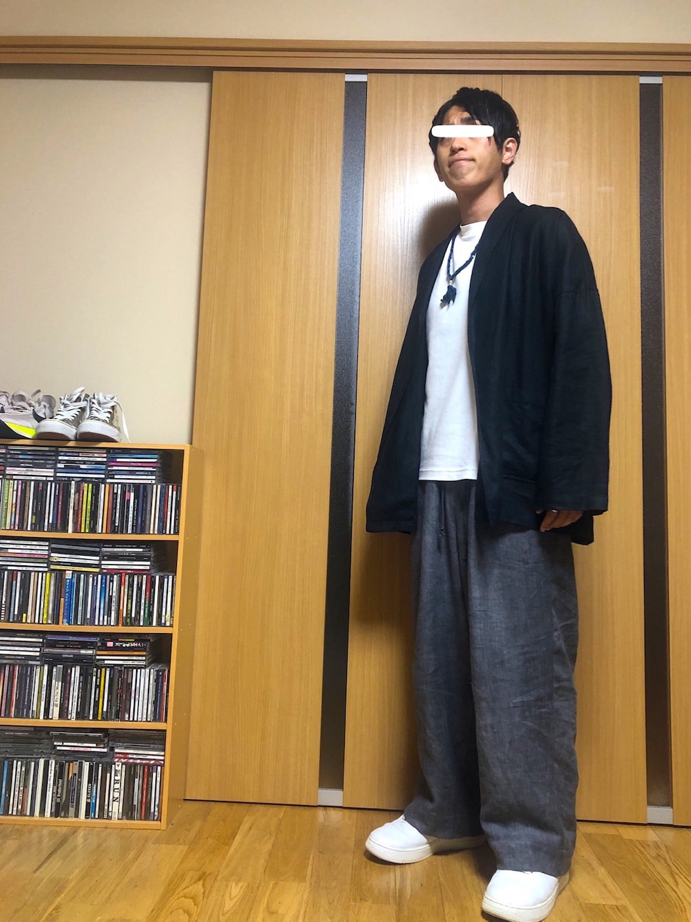「summer、夏コーデ、リネン、夏、シンプル、シンプルコーデ、おしゃれさんと繋がりたい、AIR FORCE 1、スニーカー」｜「HEALTHのアイテム（その他パンツ、グレー系）」を使った、taka(相互フォロー)さん（メンズ・170cm）の夏コーディネートの1枚目の写真