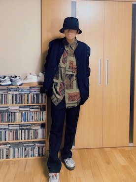 「ISSEY MIYAKE（イッセイミヤケ）のアイテム（ジャケット/アウター）」を使った、taka(相互フォロー)さん（メンズ・170cm）の春コーディネート