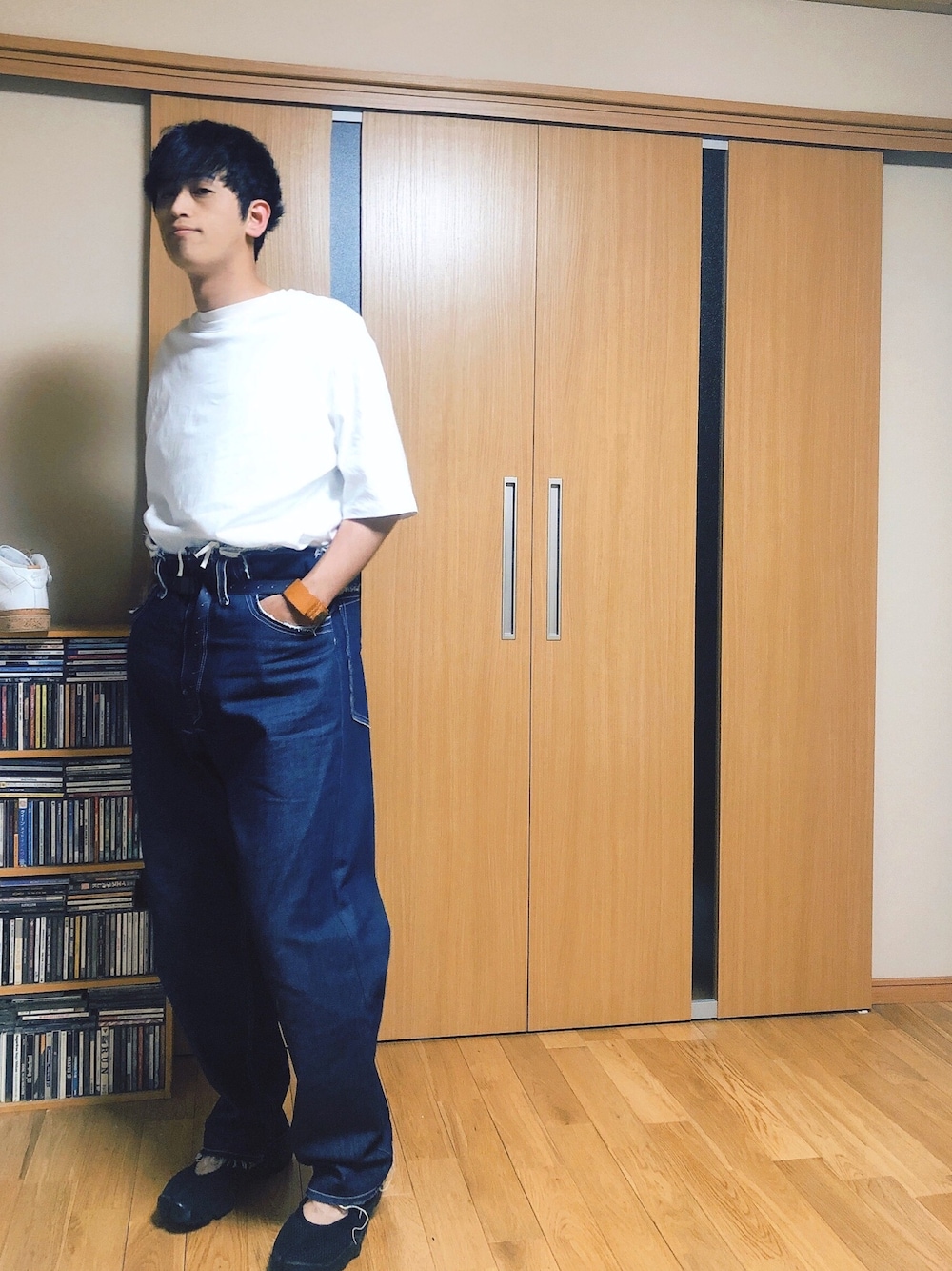 「シンプル、夏休み、夏コーデ、夏、リストバンド、サンダル、シンプルコーデ、おしゃれさんと繋がりたい、プチプラ」｜「NIKEのアイテム（スニーカー、ブラック系）」を使った、taka(相互フォロー)さん（メンズ・170cm）の春コーディネートの1枚目の写真