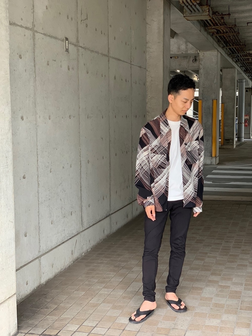 「今日のコーデ、お洒落さんとつながりたい、ビックシルエット、春夏コーデ、LEMAIRE、サンダル、UNIQLO」｜「LEMAIREのアイテム（ブルゾン、その他）」を使った、kunihiroさん（メンズ・168cm）の夏コーディネートの1枚目の写真
