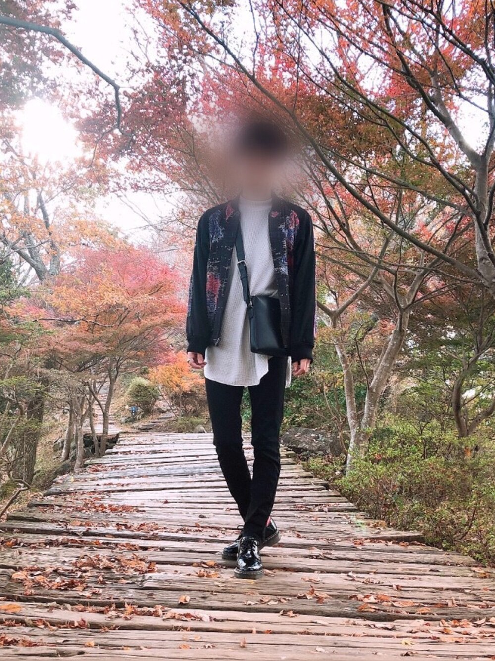 「今日のコーデ、ブラック、いいね、save、フォローお願いします🤑、相互フォロー、お洒落さんとつながりたい、古着MIX、秋冬コーデ、スキニーデニム、休日スタイル、きれいめカジュアル」｜「LAD MUSICIANのアイテム（ブルゾン、その他）」を使った、スズ   、タ。さん（メンズ・167cm）の冬コーディネートの1枚目の写真