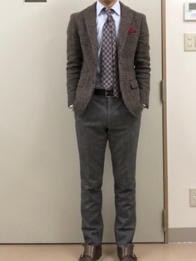 「アイテム（ネクタイ）」を使った、RTさん（メンズ・177cm）の冬コーディネート