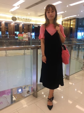「MONKI（モンキ）のアイテム（バッグ）」を使った、Aijimaly Tangさん（レディース・156cm）の秋コーディネート
