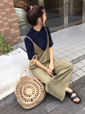「OVoVO（オーヴォ）のアイテム（サロペット/オーバーオール）」を使った、ずんさん（レディース・161cm）の夏コーディネート