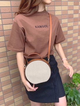 「ラウンドバッグ」｜「アイテム（アナログ腕時計）」を使った、ずんさん（レディース・161cm）の春コーディネート