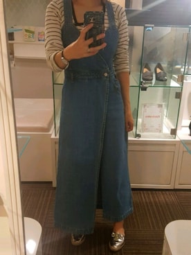 「JIMMY CHOO（ジミーチュウ）のアイテム（スリッポン）」を使った、Tomさん（レディース・163cm）の秋コーディネート