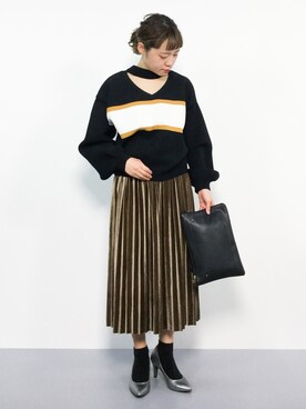 「MURUA（ムルーア）のバストラインニット（ニット/セーター）」を使った、annaさん（レディース・155cm）の春コーディネート