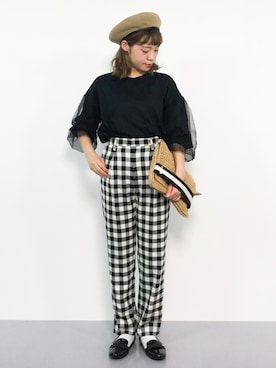 「ブラック×ホワイト」｜「アイテム（ハンチング/ベレー帽）」を使った、annaさん（レディース・155cm）の春コーディネート