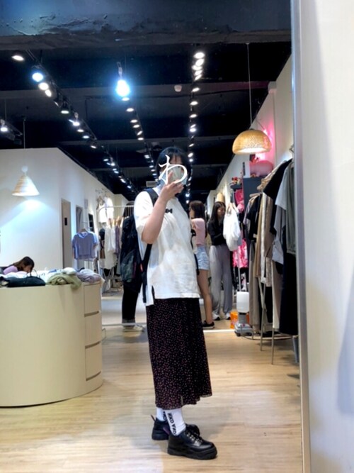 マサ is wearing SENSE OF PLACE by URBAN RESEARCH "タイダイTシャツ(5分袖)"