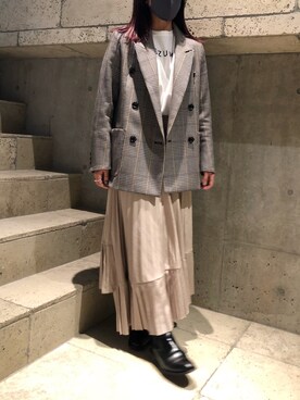 EZUMi（エズミ）のテーラードジャケットを使った人気ファッション