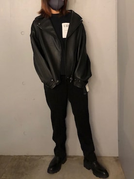 「UJOH（ウジョー）のアイテム（スラックス）」を使った、kiyomiさん（レディース・155cm）の冬コーディネート