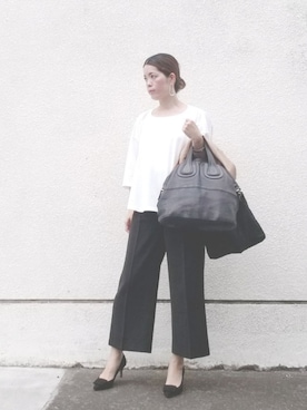 「GIVENCHY（ジバンシイ）のアイテム（ハンドバッグ）」を使った、ゆうゆさん（レディース・165cm）の春コーディネート