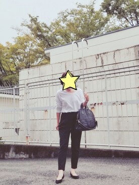 「GIVENCHY（ジバンシイ）のアイテム（ハンドバッグ）」を使った、ゆうゆさん（レディース・165cm）の秋コーディネート