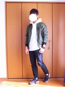 「SEVENDAYS=SUNDAY（セブンデイズサンデイ）のアイテム（レッグウェア）」を使った、まつしんさん（メンズ・172cm）の春コーディネート