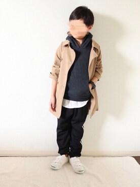 「トラックパンツ」｜「アイテム（タンクトップ）」を使った、Lilick0408さん（キッズ・127cm）の春コーディネート