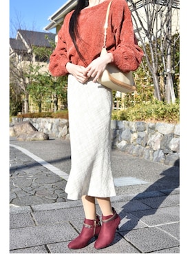 「アイテム（ブーティ、レッド系）」を使った、NANACOSさん（レディース・155cm）の冬コーディネート