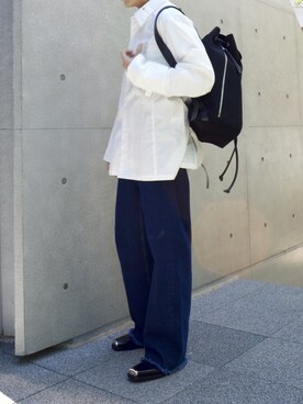 「HELMUT LANG（ヘルムートラング）のアイテム（トップス）」を使った、橋本さん（メンズ・174cm）の夏コーディネート