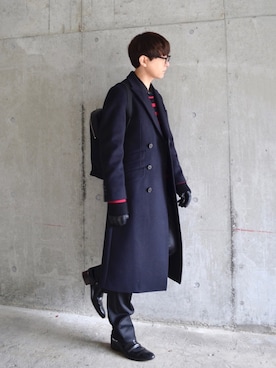 「KATHARINE HAMNETT LONDON （キャサリンハムネットロンドン）のアイテム（チェスターコート）」を使った、橋本さん（メンズ・174cm）の秋コーディネート