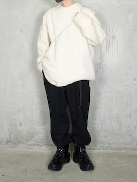 「HELMUT LANG（ヘルムートラング）のアイテム（パンツ）」を使った、橋本さん（メンズ・173cm）の秋コーディネート