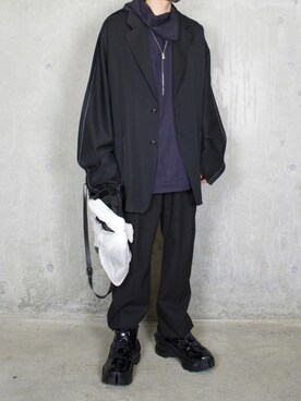 「HELMUT LANG（ヘルムートラング）のアイテム（パンツ）」を使った、橋本さん（メンズ・173cm）の冬コーディネート