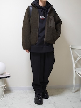 「HELMUT LANG（ヘルムートラング）のアイテム（パンツ）」を使った、橋本さん（メンズ・173cm）の冬コーディネート