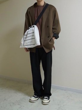 「Sig FREAK'S STORE（シグフリークスストア）のアイテム（トップス）」を使った、橋本さん（メンズ・174cm）の春コーディネート