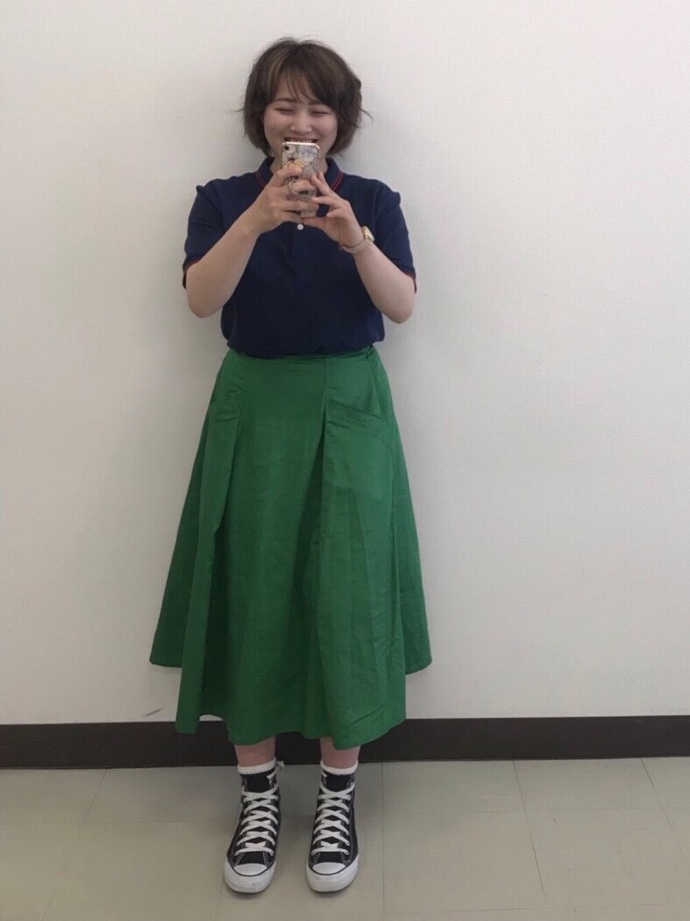 「GIORDANOの【ドライストレッチ】ワンポイントスモールライオン刺繍ポロシャツ(速乾性、ストレッチ抜群)（ポロシャツ、ブルー系）」を使った、renaさん（レディース・159cm）の夏コーディネートの1枚目の写真