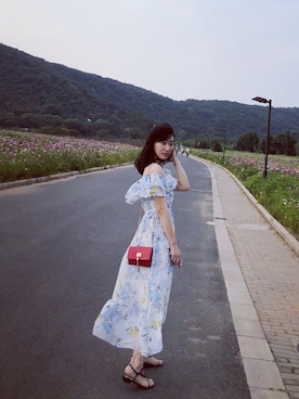 「ALDO（アルド）のアイテム（ショルダーバッグ）」を使った、牛奶糊叻さん（レディース・166cm）の夏コーディネート