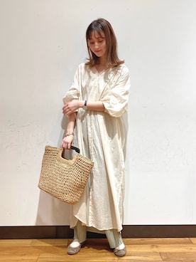 「袖ボリューム」｜「アイテム（バレエシューズ）」を使った、chisaさん（レディース・157cm）の春コーディネート