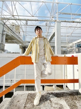 「ZARA（ザラ）のアイテム（デニムジャケット、イエロー系）」を使った、xvonniecさん（レディース）の秋コーディネート