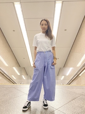 「Supreme （シュプリーム）のアイテム（Tシャツ/カットソー、ホワイト系）」を使った、xvonniecさん（レディース）の秋コーディネート