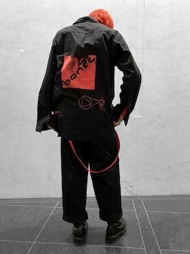 「PARADOX（パラドックス）のアイテム（スラックス）」を使った、H>FRACTAL OSAKAさん（メンズ・175cm）の冬コーディネート