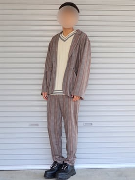 「G.O.C（ジーオーシー）のアイテム（テーラードジャケット）」を使った、Shinさん（メンズ・178cm）の冬コーディネート