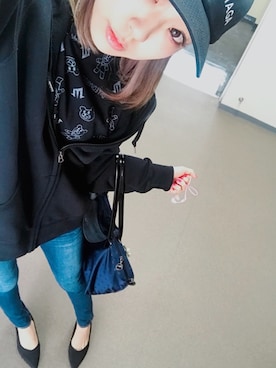 「BALENCIAGA」｜「アイテム（パンプス）」を使った、⊿mey さん（レディース・168cm）の春コーディネート