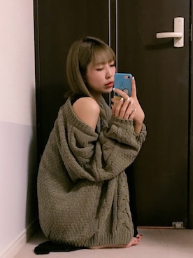 「ニットカーディガン」｜「アイテム（PC・スマホグッズ/家電）」を使った、⊿mey さん（レディース・168cm）の夏コーディネート