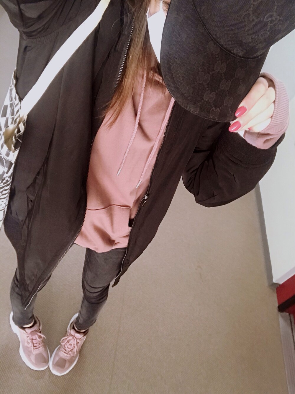 年zara ザラ の口コミで評判のスニーカー 気になるサイズ感やコーディネートを特集 Unisize ユニサイズ