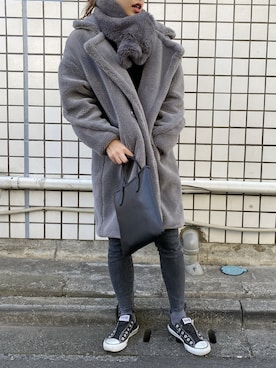 「オールグレー」｜「アイテム（バッグ）」を使った、マリノ さん（レディース・165cm）の冬コーディネート