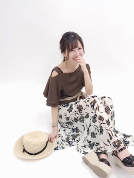 「archives（アルシーヴ）のアイテム（アクセサリー）」を使った、AYA0119さん（レディース・161cm）の春コーディネート