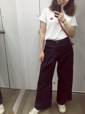 「GU（ジーユー）のアイテム（デニムパンツ、ブルー系）」を使った、ナオさん（レディース）の夏コーディネート